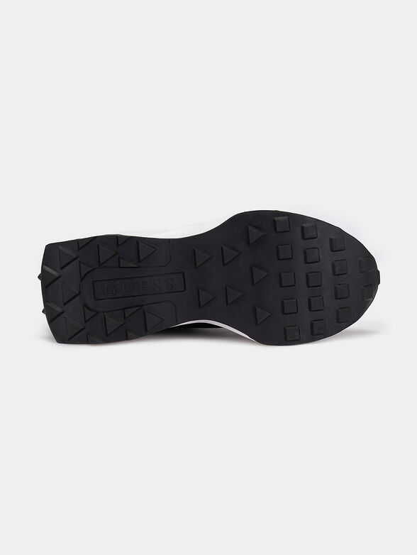 Sports shoes with animal print - 5