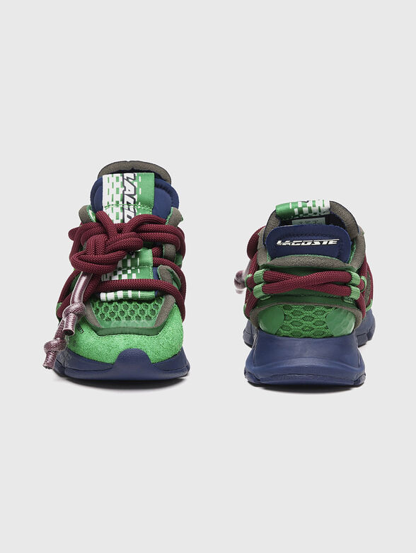 Green sports shoes with accent laces - 5