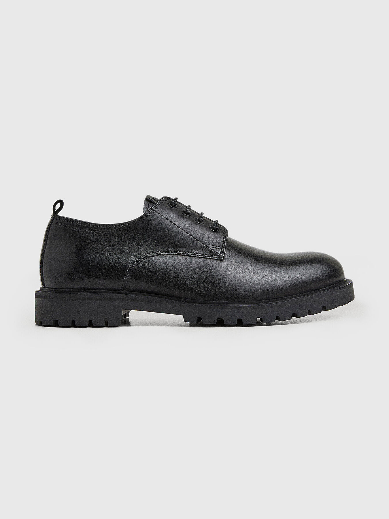 Black leather shoes brand Pepe Jeans Globalbrandsstore en