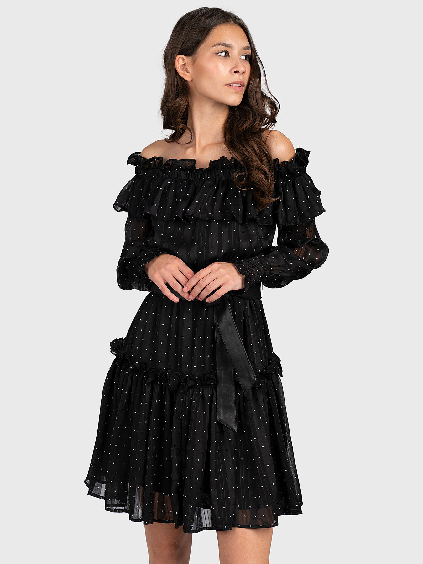 Black dress with polka dot print brand GUESS Globalbrandsstore en