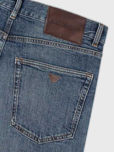 Straight jeans with logo detail - 3