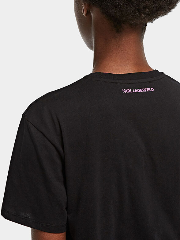 Black t-shirt with graphic art print - 2