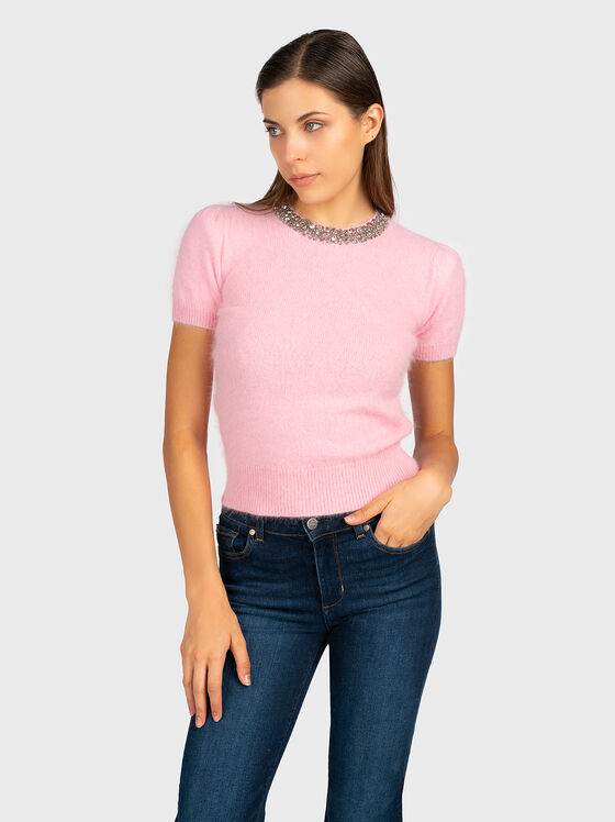 Розов пуловер с апликирани кристали  - 1
