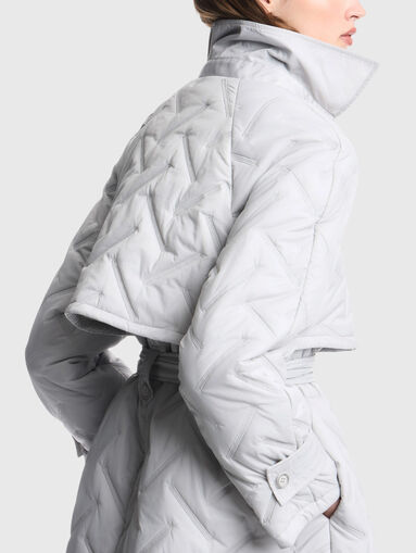 Quilted-effect coat with a belt - 4