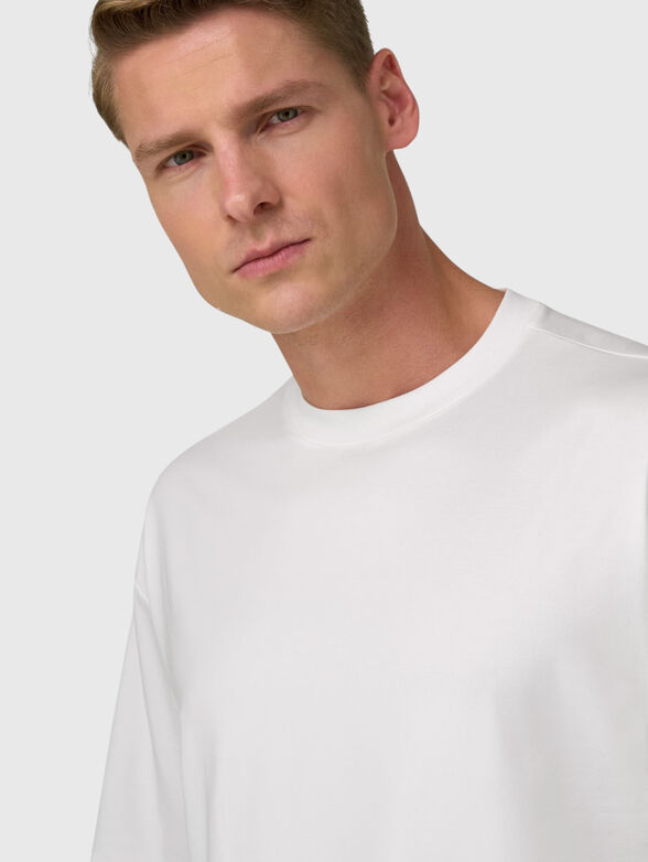 Oversized T-shirt with logo detail - 4