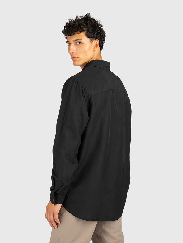 Polo shirt in black - 2