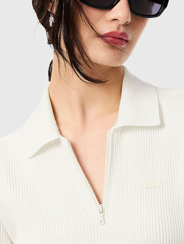 Pleated mini dress with short sleeves - 3