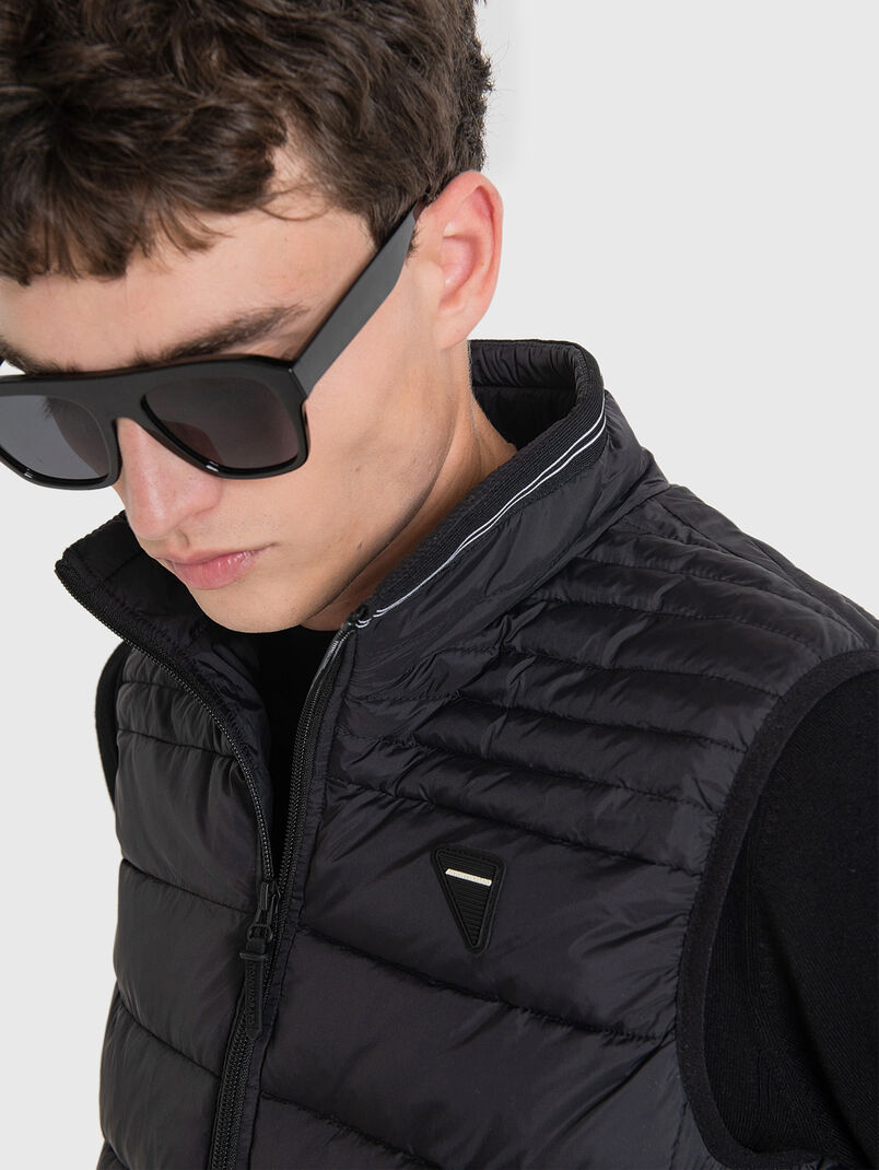 Vest with quilted effect in black - 3