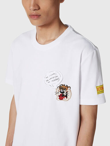 T-shirt with oval neckline and logo - 4