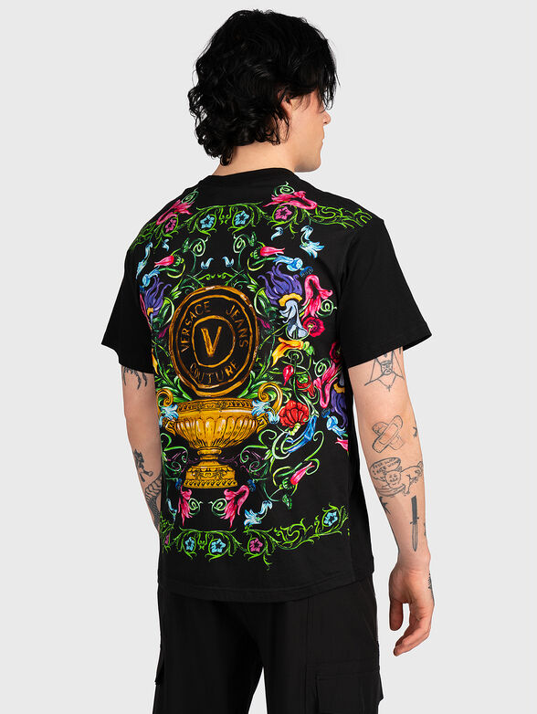 T-shirt with accent print on the back - 2