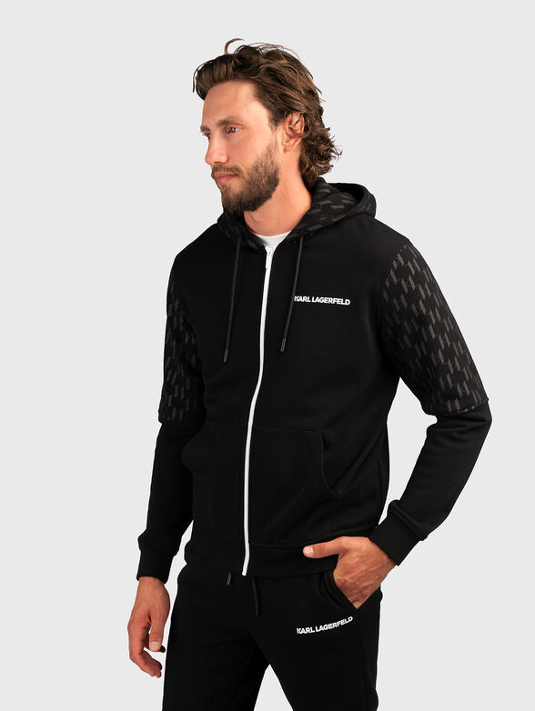Black sweatshirt with contrast zip - 1