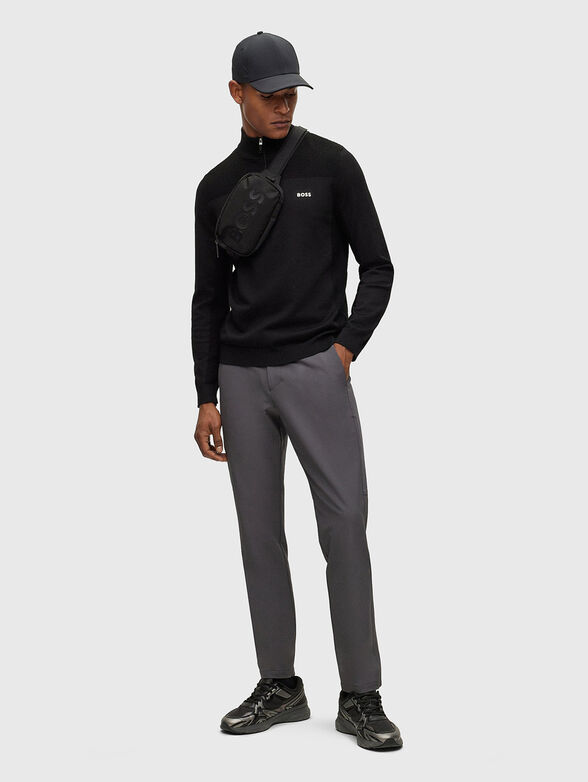 Sweater with zip  - 2