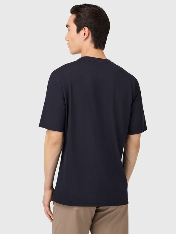 Oval neck T-Shirt with pocket - 3