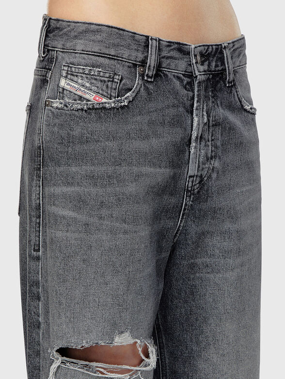 1996 D-SIRE L.30 jeans with washed effect - 3