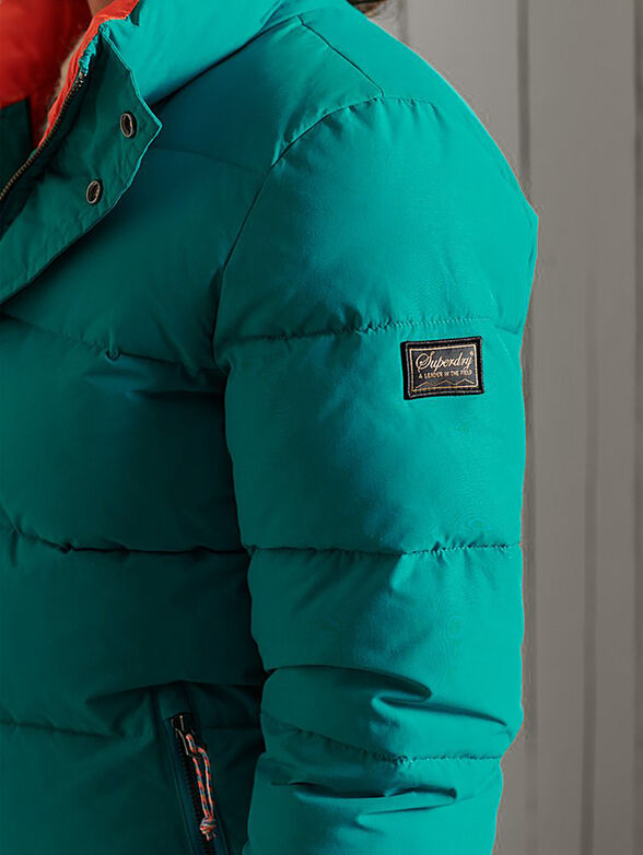 Puffer jacket with logo detail on the sleeve - 6