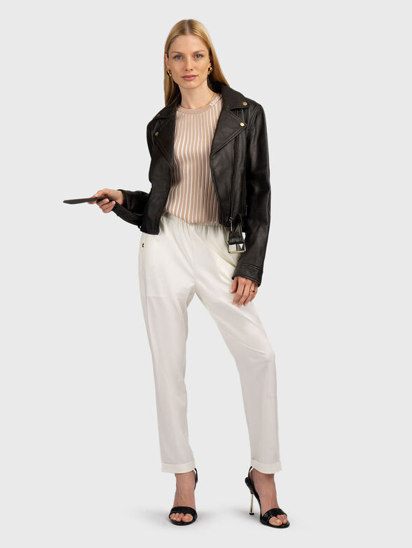 Knitted top with accent buttons - 2