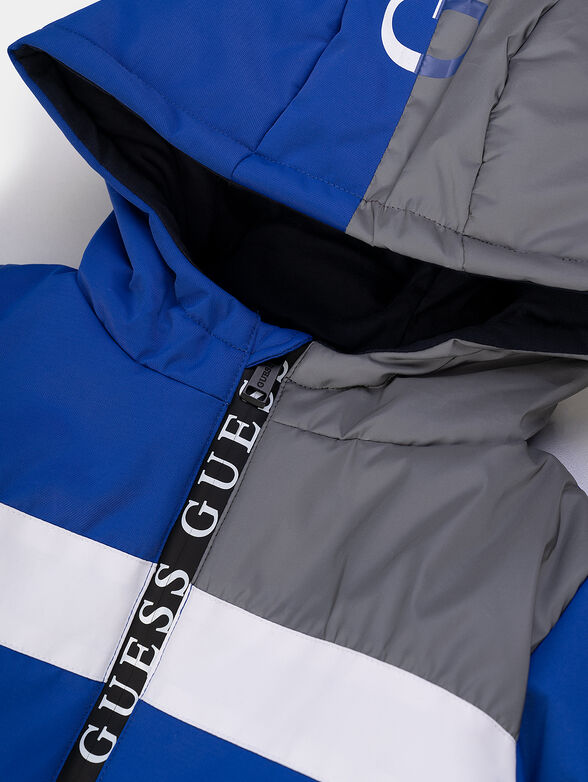 Padded jacket with hood and logo accents - 3