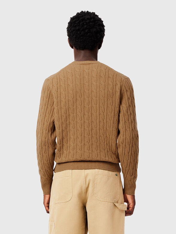 Sweater with oval neckline - 3