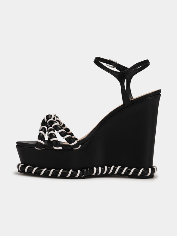 Platform sandals - 4