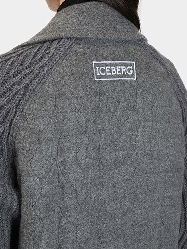 Gray coat with knitted sleeves - 4