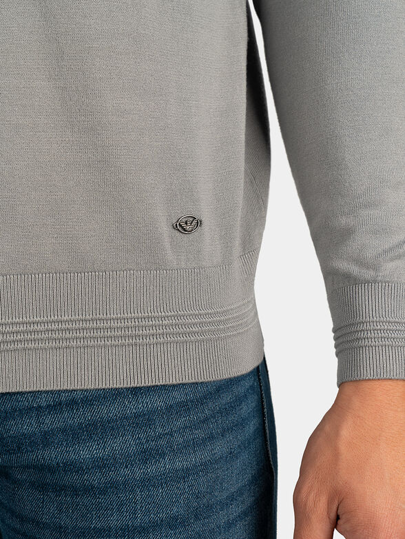 Sweater with a zip - 2