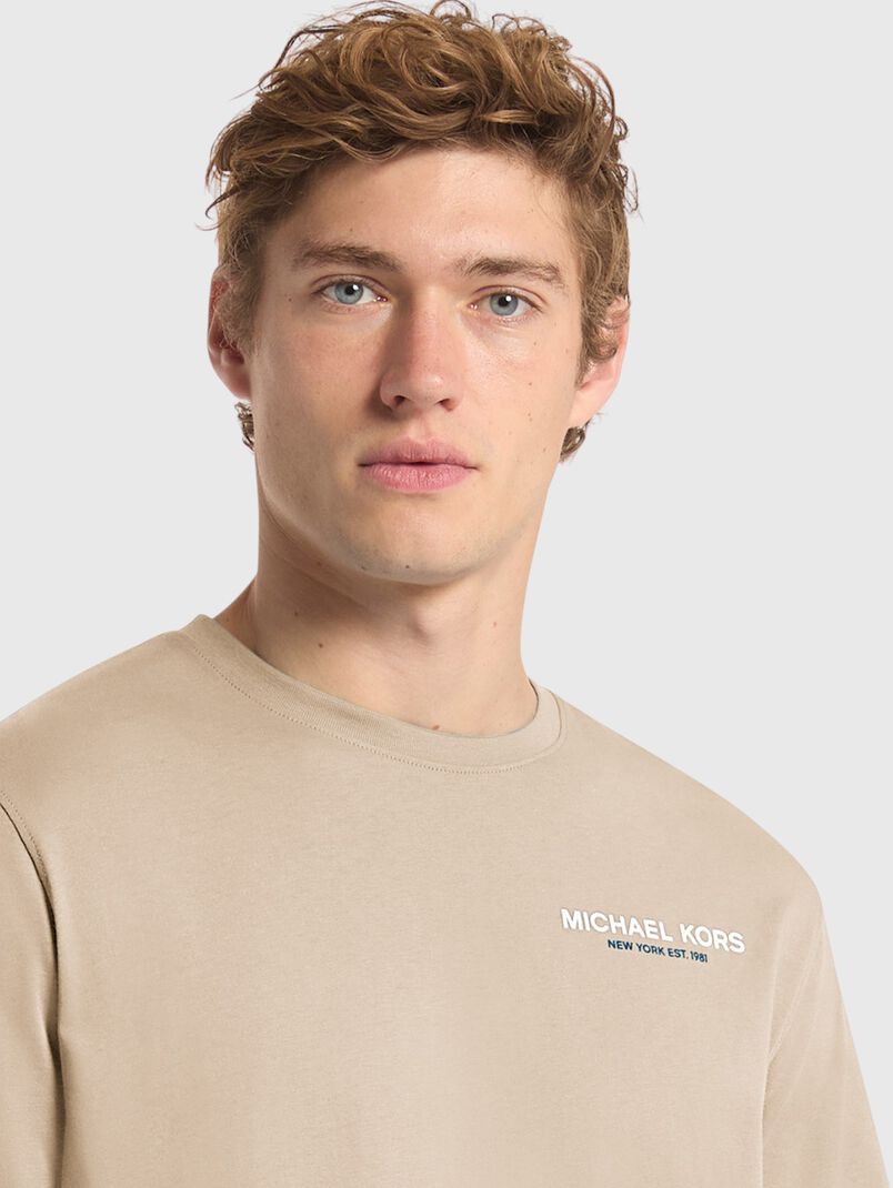 T-shirt with contrasting print - 3
