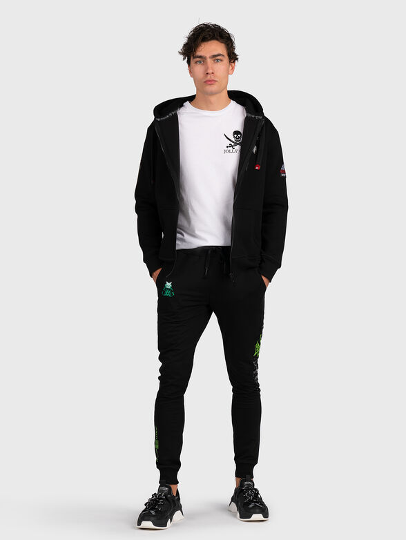 Hooded sweatshirt and zipper - 6