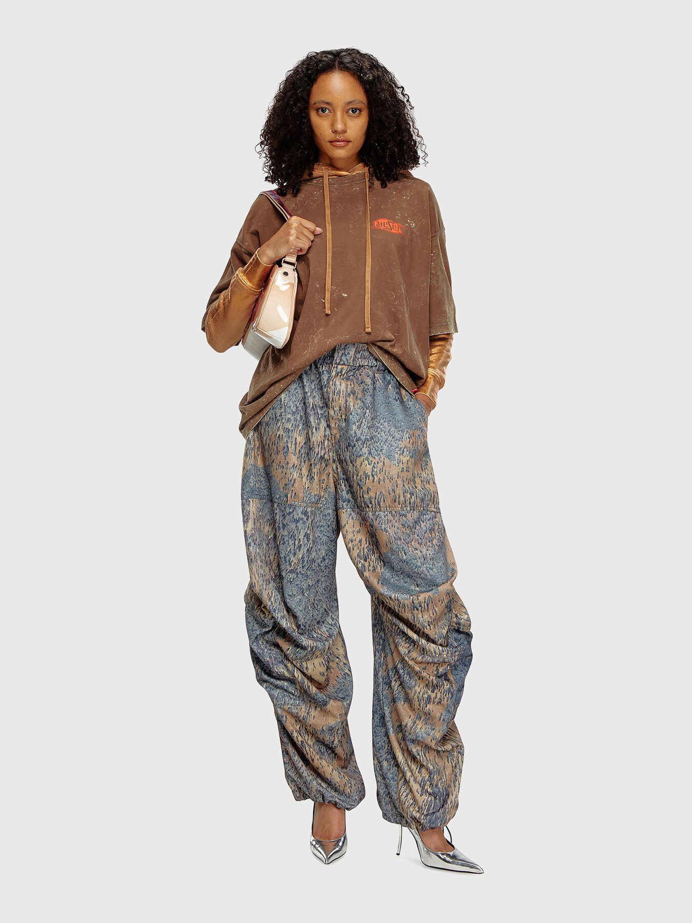 DIESEL P-ARNE-FEM-P1 総柄カーゴパンツ P-ARNE-FEM-P1 oversized cargo pants brand DIESEL