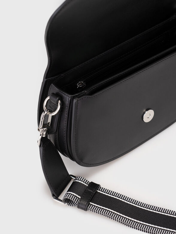 Crossbody bag in black  - 6
