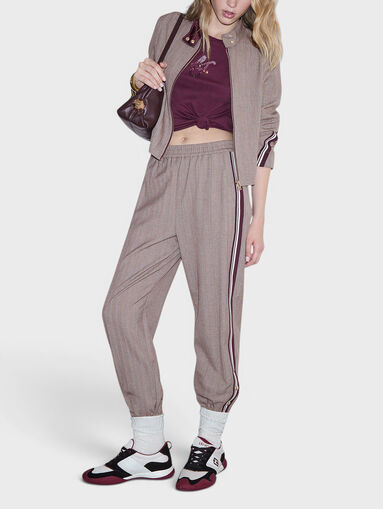 Trousers with side trim and buttons - 4