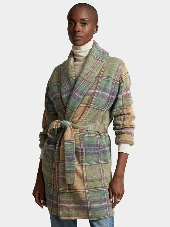 Вълнена жилетка с колан и джобове - 1