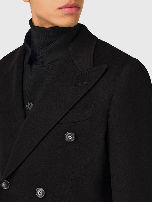 Cashmere coat with double-breasted fastening  - 4
