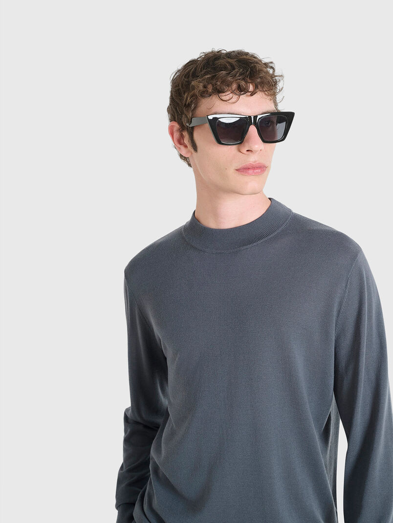 Wool sweater with oval neckline - 3