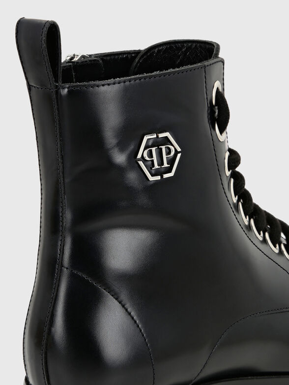 HEXAGON black leather boots - 3