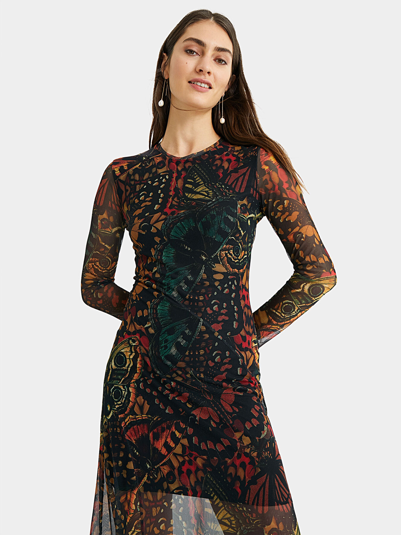 Dress with a butterfly print brand DESIGUAL Globalbrandsstore en