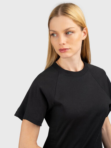 Daqua cotton T-shirt with asymmetrical hem - 4