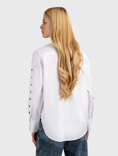 Cotton blend shirt with accent buttons - 3