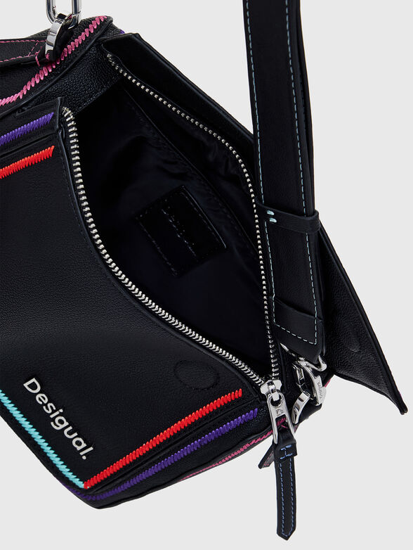 CLEO small bag with contrast stitching - 4
