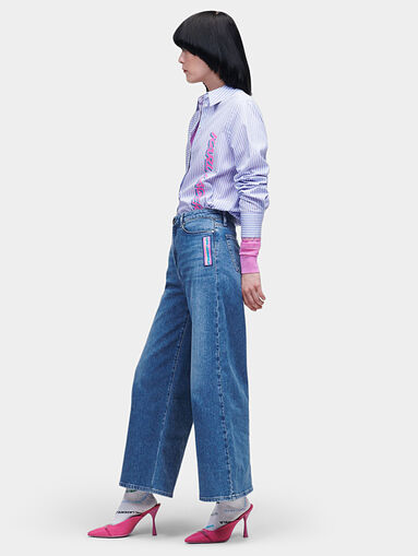 Wide leg jeans with logo patch - 3