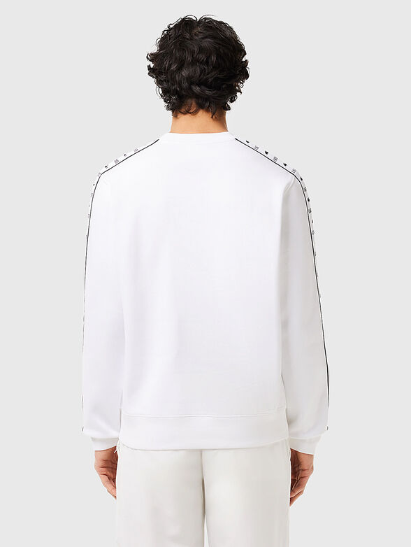 White sweatshirt with contrast stripe  - 2
