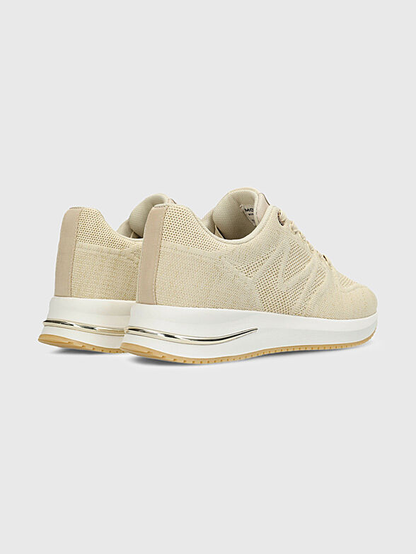 Beige sports shoes with mesh elements - 3