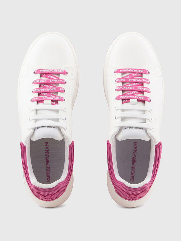 Leather sports shoes with fuxia accents - 6