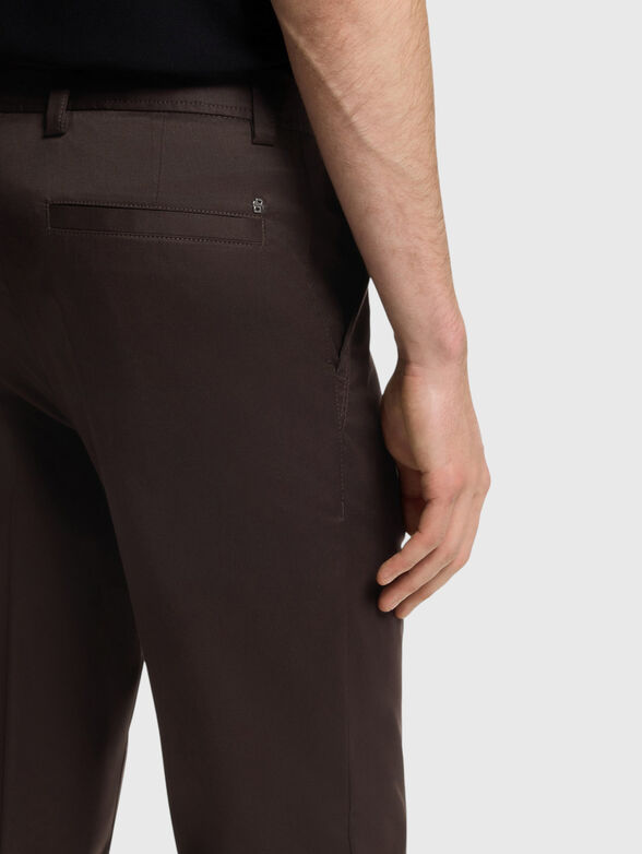 Beige trousers - 3