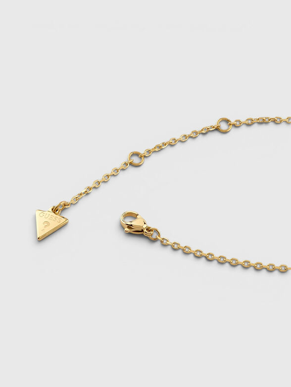 Butterfly-shaped medallion necklace - 4