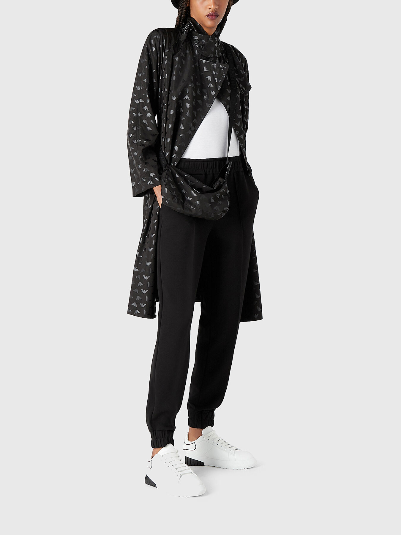 パンツ EMPORIO ARMANI RayonWool Black Trousers Black sports trousers brand EMPORIO ARMANI
