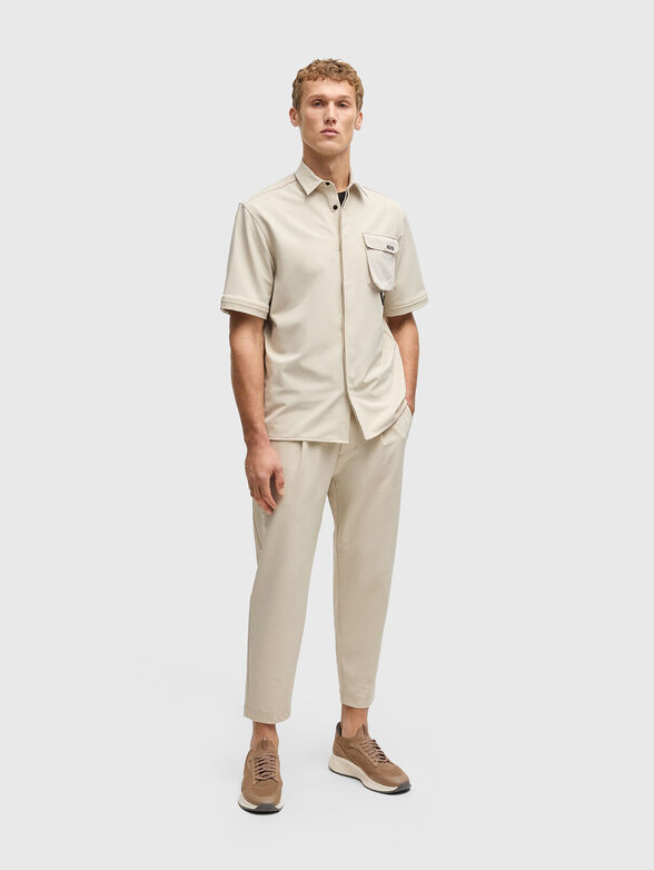 Black sports shoes with logo - 2