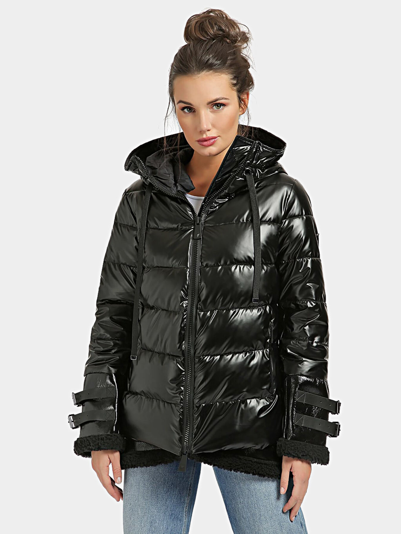 VANESSA Padded jacket with shiny fabric brand GUESS Globalbrandsstore en