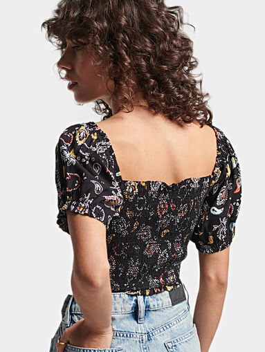 Black blouse with short sleeve - 3