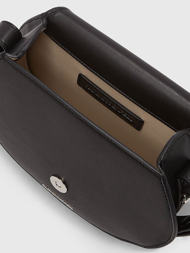 Crossbody bag with logo detail - 5