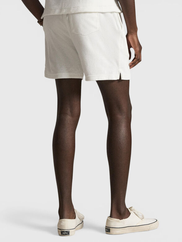 Shorts with a mini logo - 2